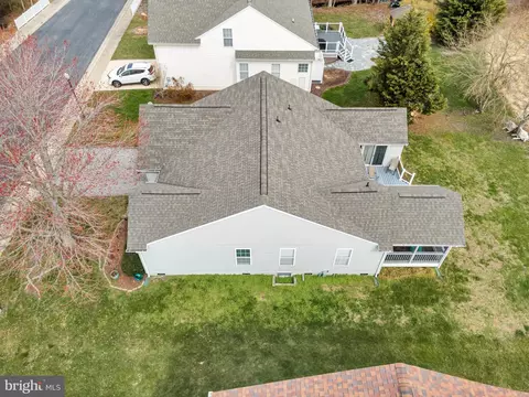 View/Area - 33525 Weshampton Ln, Ocean View, DE 19970 photo 8 of 12