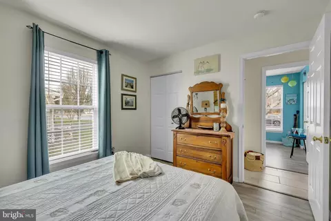 Bedroom - 33525 Weshampton Ln, Ocean View, DE 19970 photo 3 of 9