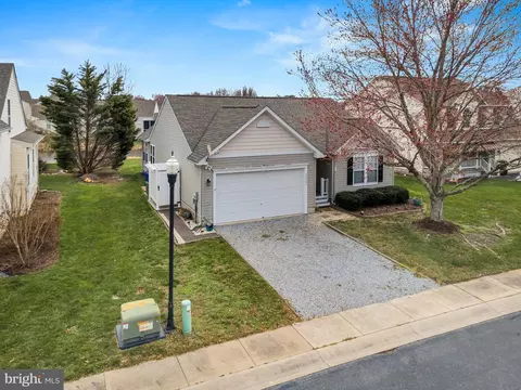 33525 Weshampton Ln, Ocean View, DE 19970