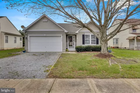 Exterior - 33525 Weshampton Ln, Ocean View, DE 19970 photo 11 of 12