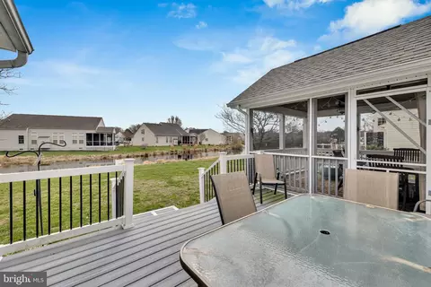 Exterior - 33525 Weshampton Ln, Ocean View, DE 19970 photo 2 of 12