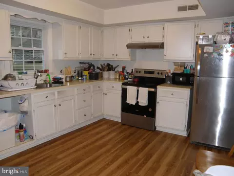 Kitchen - 28 W North St, Georgetown, DE 19947 photo 1 of 1