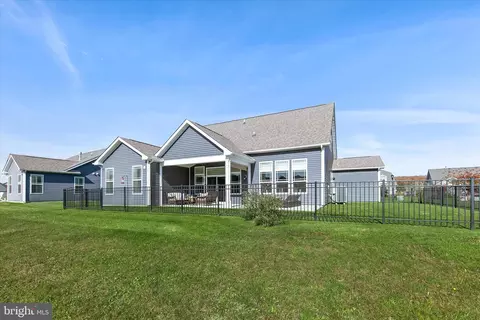 Exterior - 15384 Crape Myrtle Rd, Milton, DE 19968 photo 5 of 14