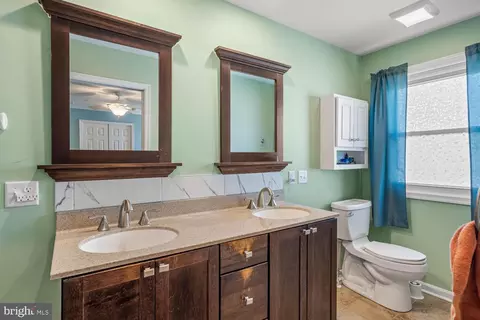 Bath - 38511 Velta Dr, Ocean View, DE 19970 photo 1 of 4