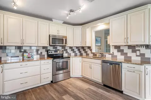 Kitchen - 38511 Velta Dr, Ocean View, DE 19970 photo 1 of 3