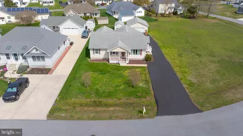 View/Area - 38511 Velta Dr, Ocean View, DE 19970 photo 2 of 14