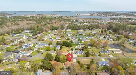View/Area - 405 Serrill Ave, Ocean View, DE 19970 photo 10 of 15