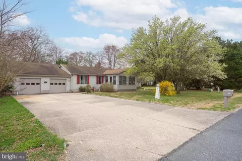 Exterior - 405 Serrill Ave, Ocean View, DE 19970 photo 1 of 16