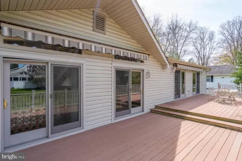 Exterior - 405 Serrill Ave, Ocean View, DE 19970 photo 6 of 16