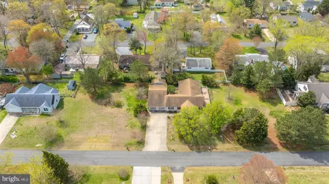 View/Area - 405 Serrill Ave, Ocean View, DE 19970 photo 6 of 15