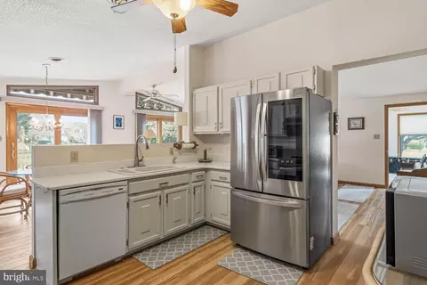 Kitchen - 405 Serrill Ave, Ocean View, DE 19970 photo 2 of 4