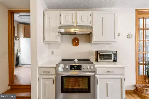 Kitchen - 405 Serrill Ave, Ocean View, DE 19970 photo 4 of 4