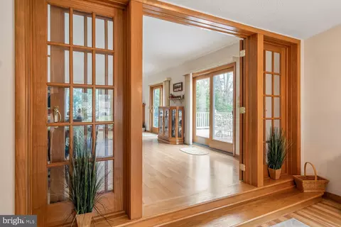 Entry Way - 405 Serrill Ave, Ocean View, DE 19970 photo 1 of 3