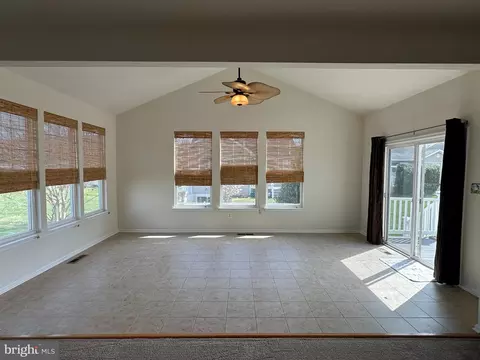 Living - 31758 Chablis Ln, Lewes, DE 19958 photo 3 of 7