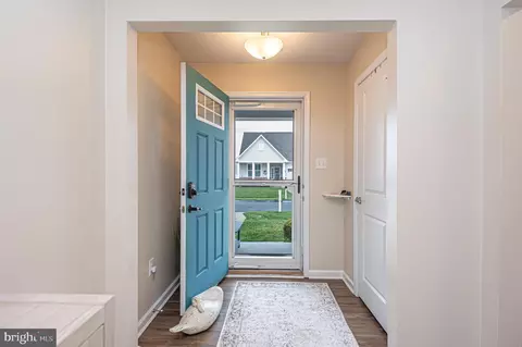 Entry Way - 33186 Ogre Dr, Ocean View, DE 19970 photo 1 of 10