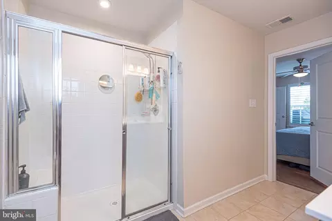 Entry Way - 33186 Ogre Dr, Ocean View, DE 19970 photo 8 of 10