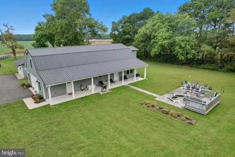 Exterior - 10463 Beach Hwy, Greenwood, DE 19950 photo 3 of 8
