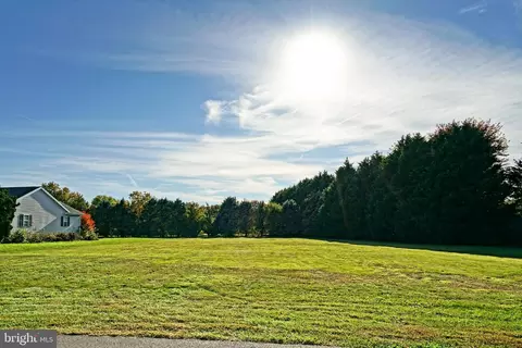 6 Gainsborough Dr, Lewes, DE 19958