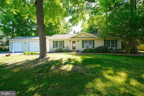 11 Maplewood Dr, Lewes, DE 19958