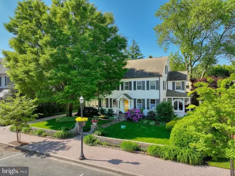 240 2nd St, Lewes, DE 19958