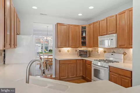 Kitchen - 36210 Sanderling Dr, Selbyville, DE 19975 photo 1 of 4