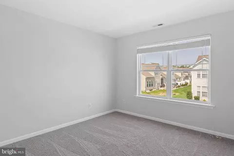 Bedroom - 36210 Sanderling Dr, Selbyville, DE 19975 photo 6 of 6