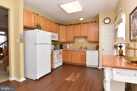Kitchen - 15 John Hall Dr, Ocean View, DE 19970 photo 1 of 2