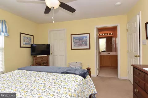 Bedroom - 15 John Hall Dr, Ocean View, DE 19970 photo 6 of 9