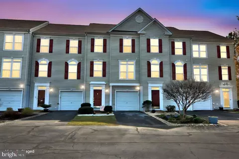 15 John Hall Dr, Ocean View, DE 19970