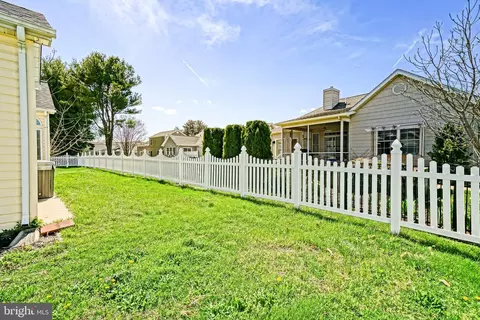 Exterior - 7 N Atlantic Dr, Lewes, DE 19958 photo 4 of 8