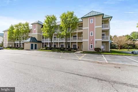34313 Summerlyn Dr #417, Lewes, DE 19958