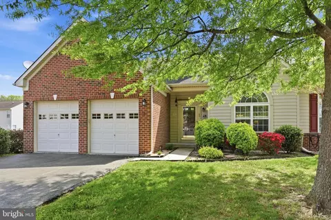 Exterior - 40 Brighton St, Ocean View, DE 19970 photo 6 of 7