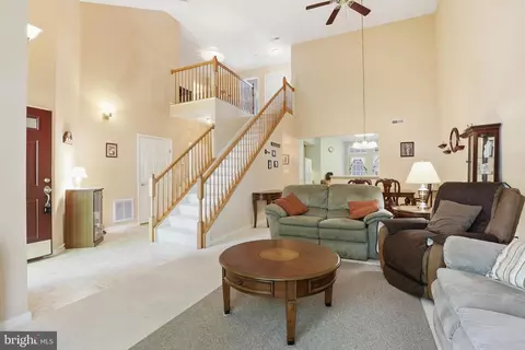 Entry Way - 40 Brighton St, Ocean View, DE 19970 photo 2 of 5