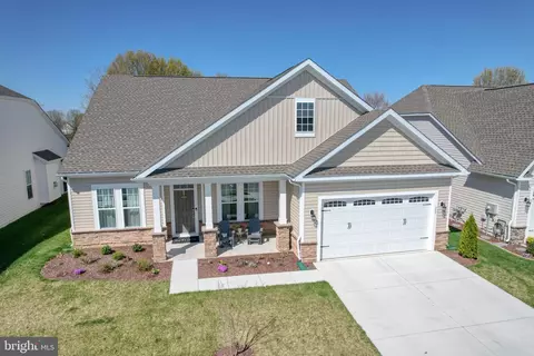 329 Heritage Shores Cir, Bridgeville, DE 19933