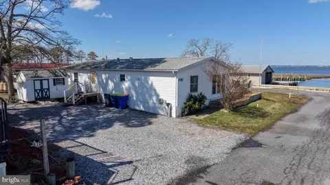 35664 Bayview Dr, Millsboro, DE 19966