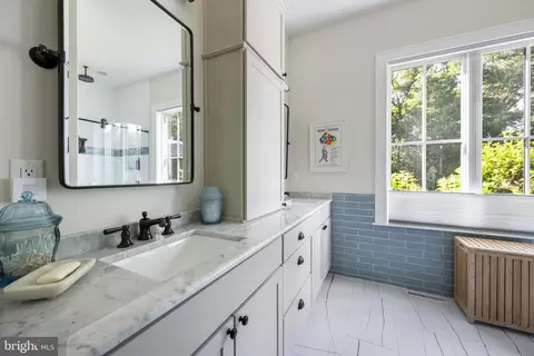 Bath - 35975 Goshawk Ct, Lewes, DE 19958 photo 1 of 5