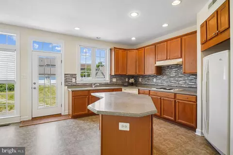Kitchen - 127 Ellison Dr, Milton, DE 19968 photo 3 of 5