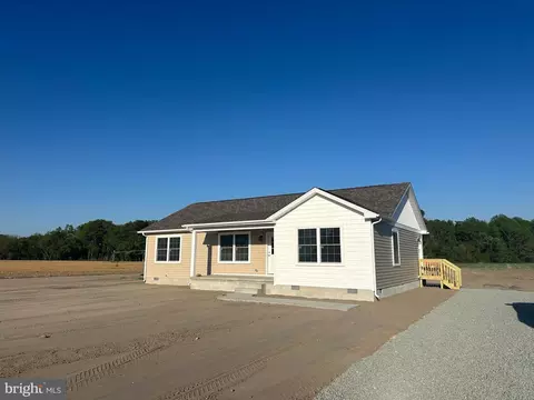 30671 Old Sailor Rd, Laurel, DE 19956 photo 2