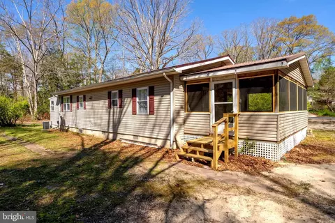 Exterior - 4 Kawan Dr, Georgetown, DE 19947 photo 8 of 10