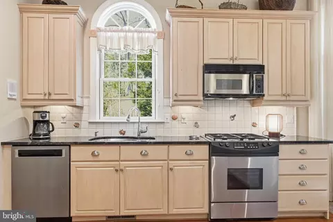 Kitchen - 846 Glen Dr, Bethany Beach, DE 19930 photo 3 of 4