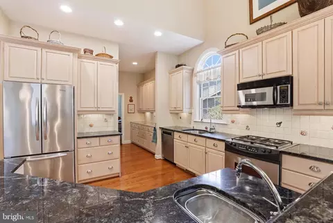 Kitchen - 846 Glen Dr, Bethany Beach, DE 19930 photo 2 of 4