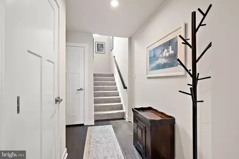 Entry Way - 8 Old Forge Dr, Ocean View, DE 19970 photo 7 of 13