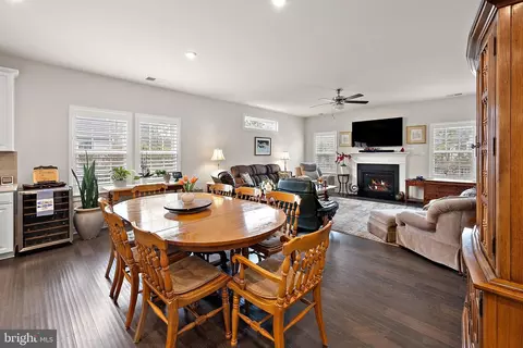 Dining - 8 Old Forge Dr, Ocean View, DE 19970 photo 2 of 3