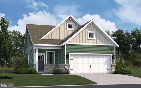 17 Chesapeake Dr, Seaford, DE 19973