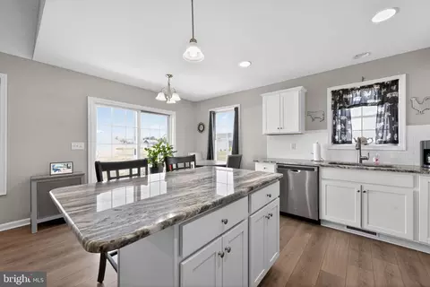 25912 Vincent Farm Ln, Seaford, DE 19973