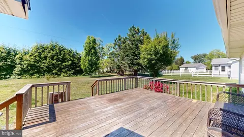 Exterior - 34283 Beech Dr, Lewes, DE 19958 photo 3 of 6