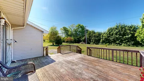 Exterior - 34283 Beech Dr, Lewes, DE 19958 photo 2 of 6
