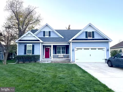 105 Isle Ln, Milton, DE 19968