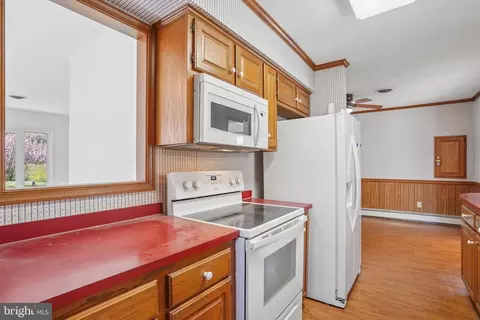 Kitchen - 602 Marvel Rd, Milford, DE 19963 photo 2 of 3