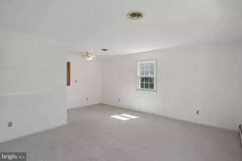 Living - 602 Marvel Rd, Milford, DE 19963 photo 1 of 5
